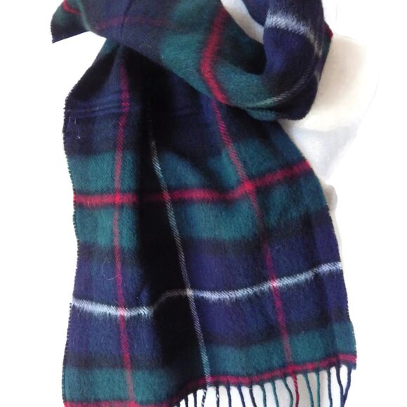 James Pringle Weavers Scarf/ Tartan Plaid/ Made in Inverness Scotland - Picture 1 of 4